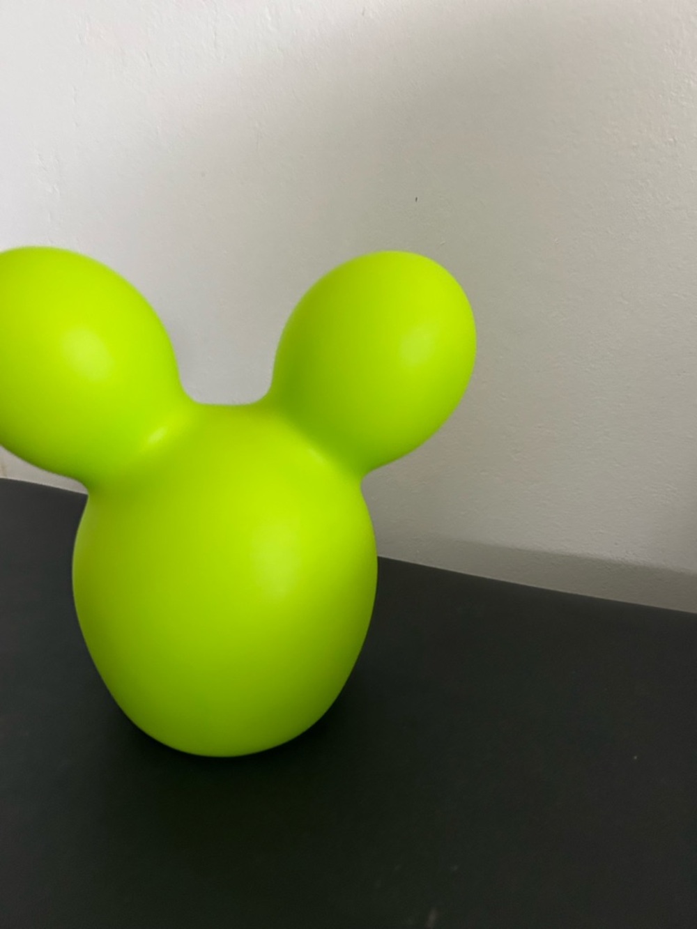 2024 Disney Play in the Park Green Light Up Mickey Balloon - Picture 5 of 6